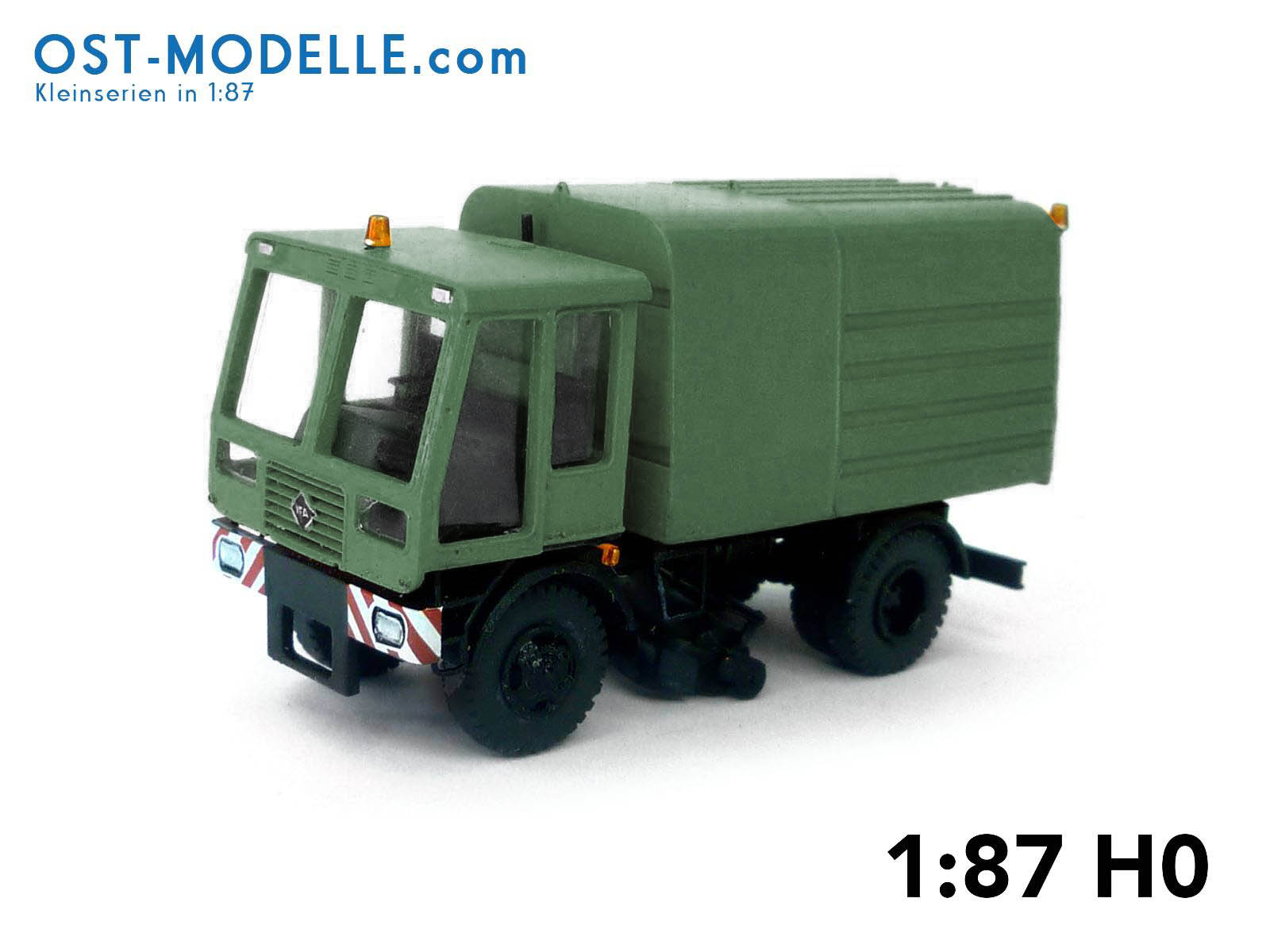 IFA KM 2301 Var. l - NVA grün